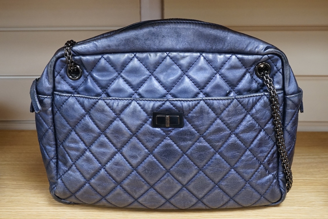 A Chanel metallic 2.55 re-issue quilted camera bag, date code 12407681, 35cm wide